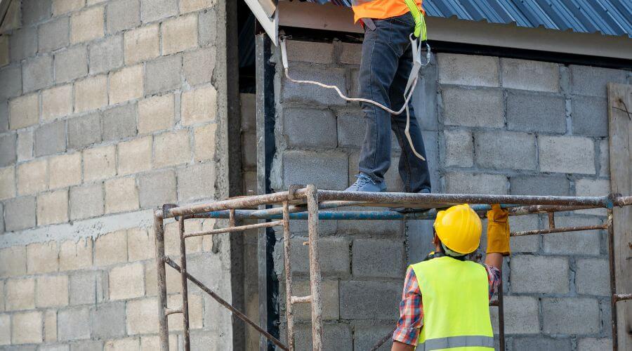 Expert top industrial roofings services in Clare, IA